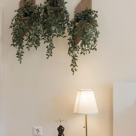Garnet Studio Flats * Eleftheroupoli
